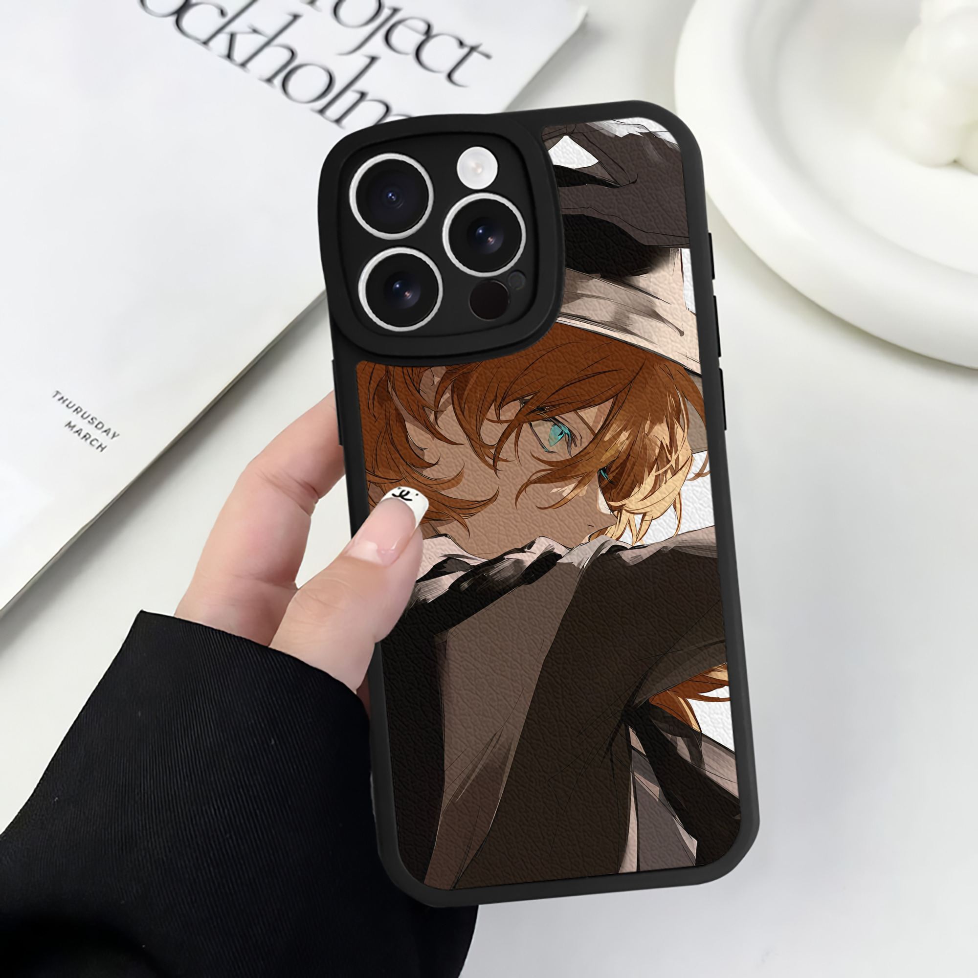 （画像用） 文豪ストレイドッグス Bungo Stray Dogs 【iPhone 16シリーズ対応】シリコンスマホケース（レザー調） 材質：シリコン